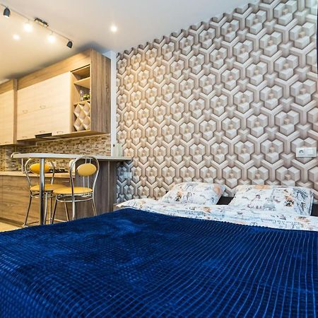 2 Kn. Romana Apartment Lviv Extérieur photo
