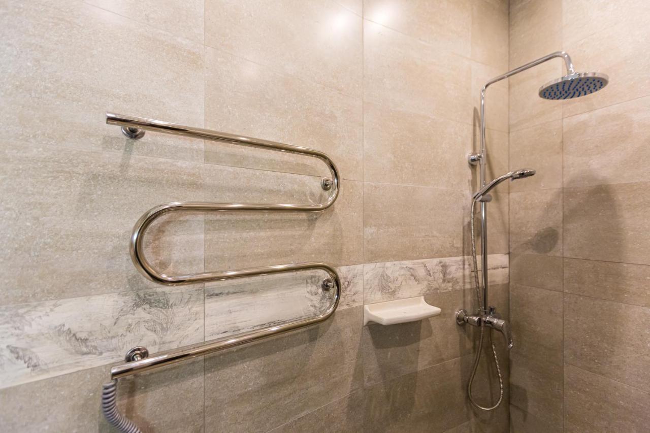 2 Kn. Romana Apartment Lviv Extérieur photo