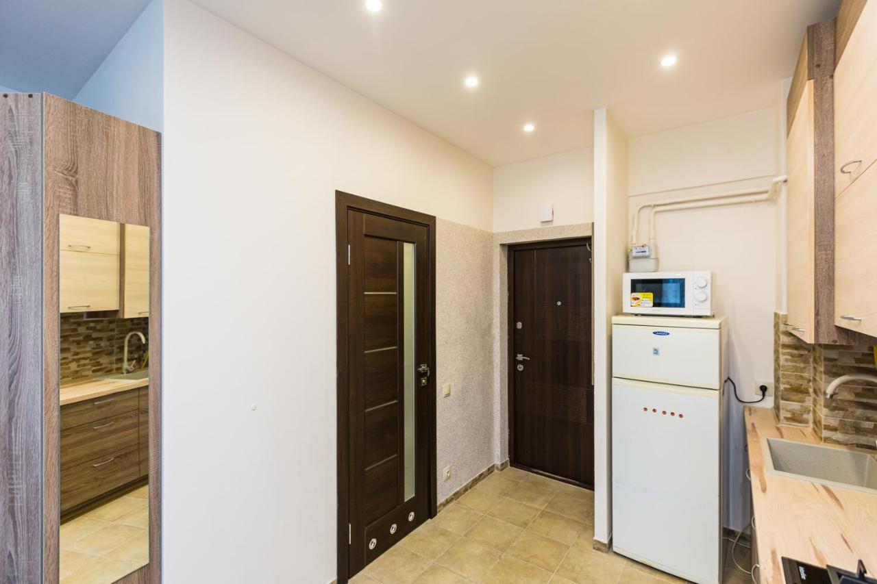 2 Kn. Romana Apartment Lviv Extérieur photo